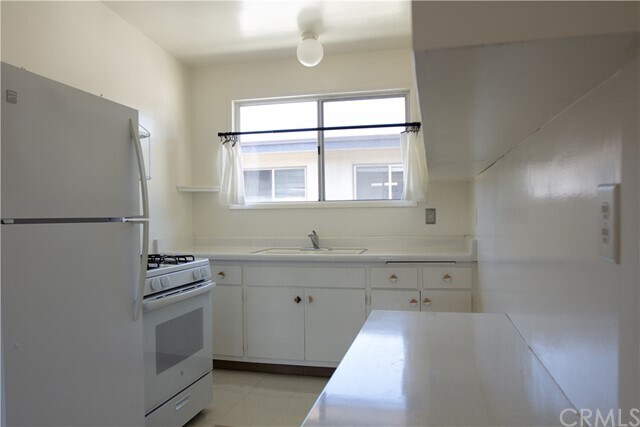 Building Photo - 507 Avenue G