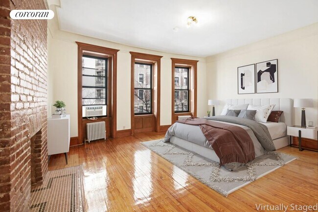 Building Photo - 312 W 98th St