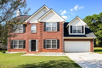 Building Photo - 145 Trelawney Ln