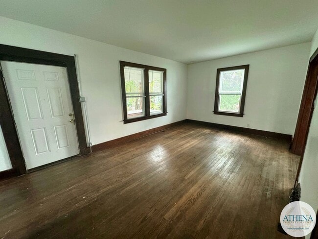 Building Photo - 413 N Frederick St