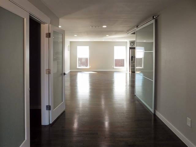 Foto del edificio - 1001 Cardinal Ln