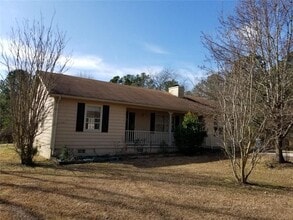 Building Photo - 4561 Braselton Hwy