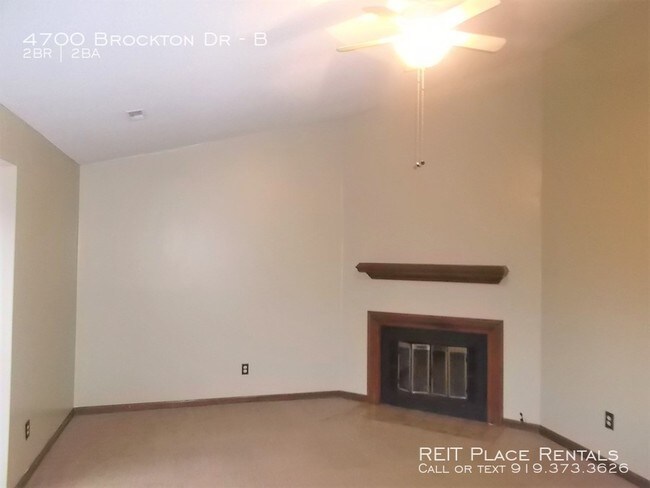 Foto del edificio - 4700 Brockton Dr