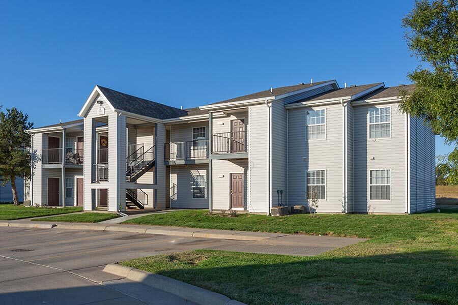 Foto principal - Cottonwood Apartment Homes