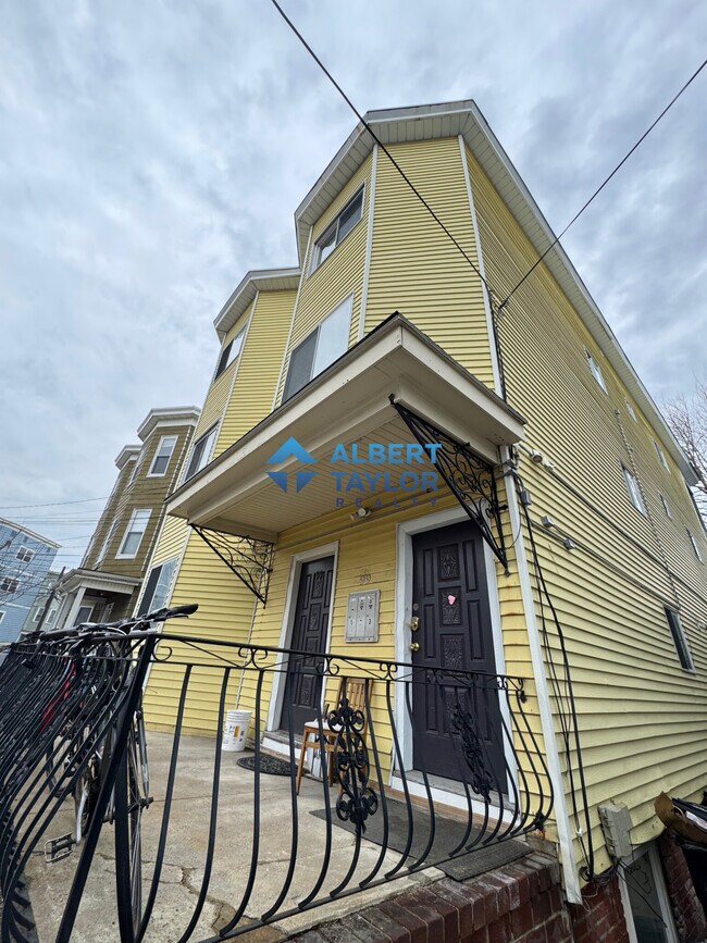 Foto del edificio - 99 Marion St