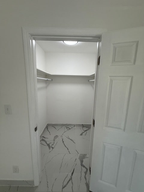 Building Photo - 5962