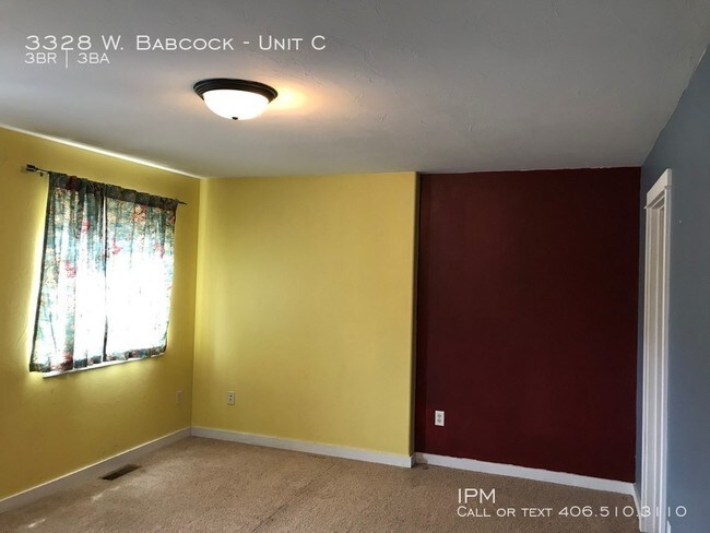 Foto del edificio - 3328 W Babcock St