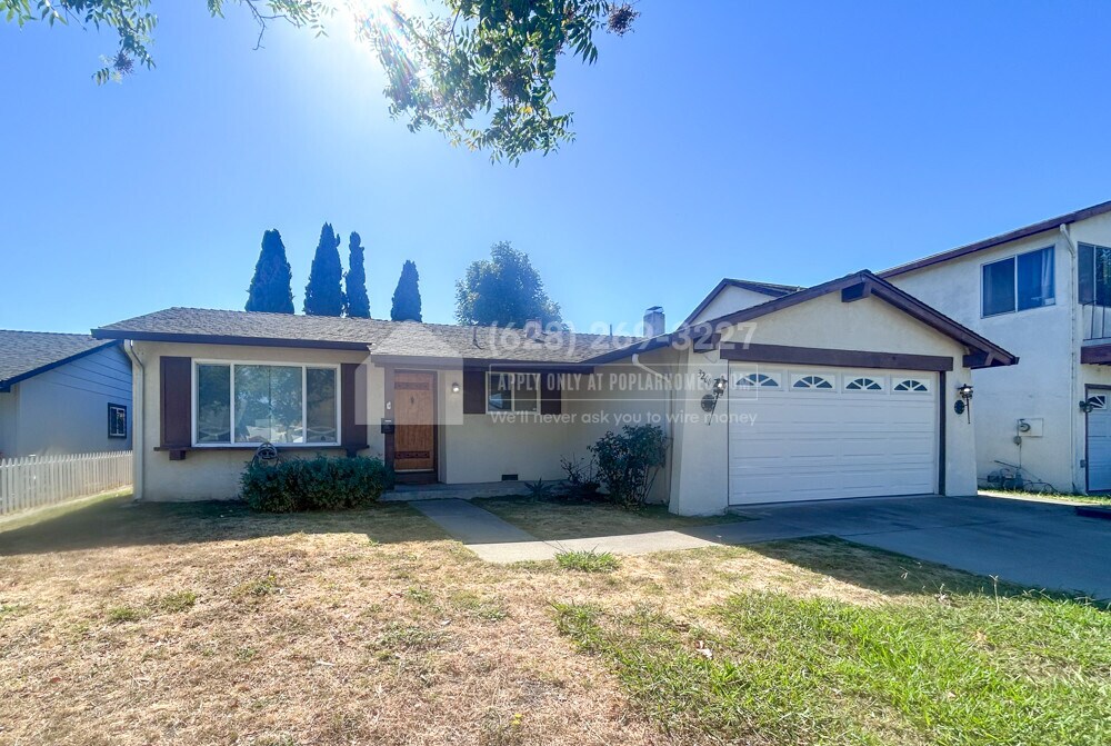 Primary Photo - 3266 Santa Sophia Way