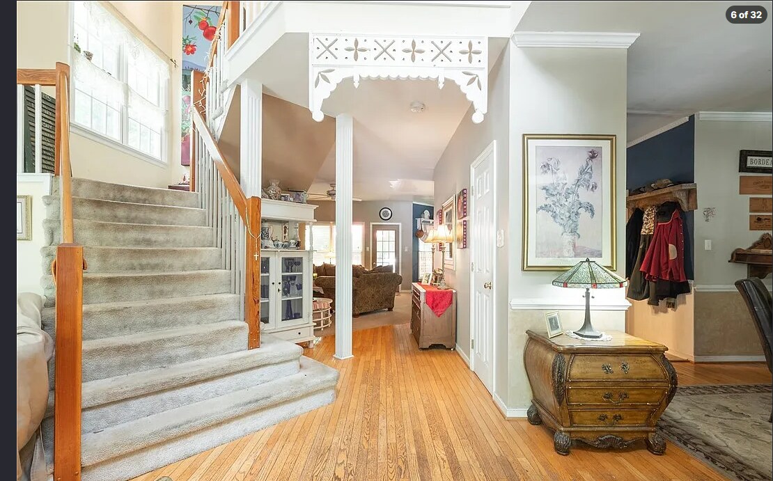 Building Photo - 8531 Hillcreek Dr