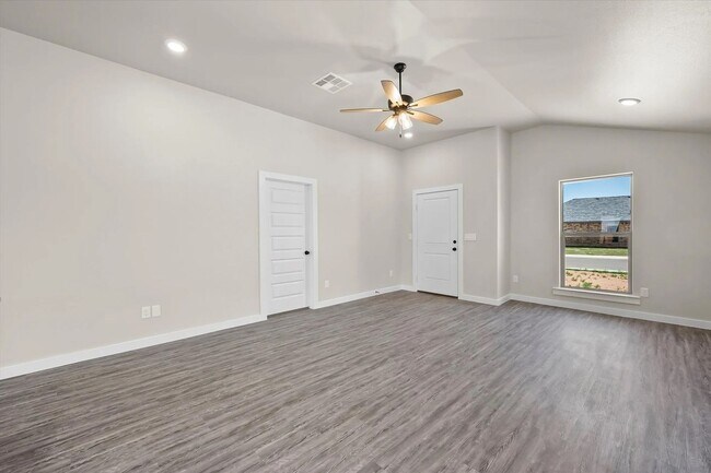 Foto del edificio - New Construction built in Bell Farms