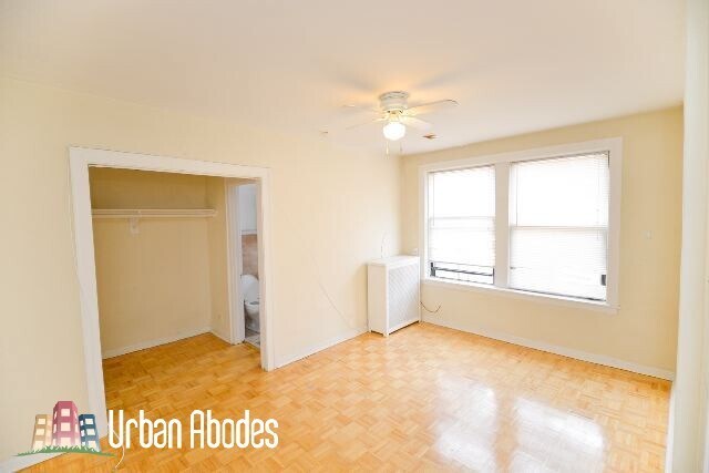 Foto del edificio - 737 W Belmont Ave
