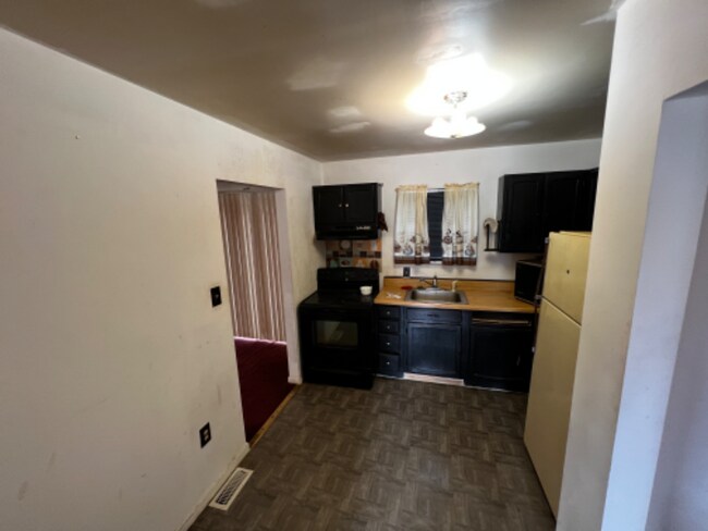 Building Photo - 4511 Mitchellville Rd