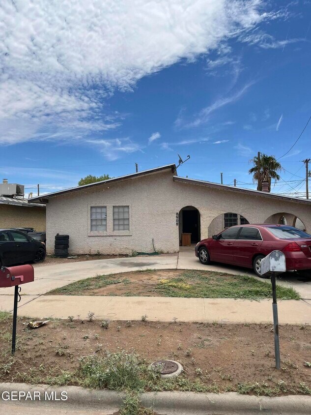 Foto principal - 8908 Ankerson St