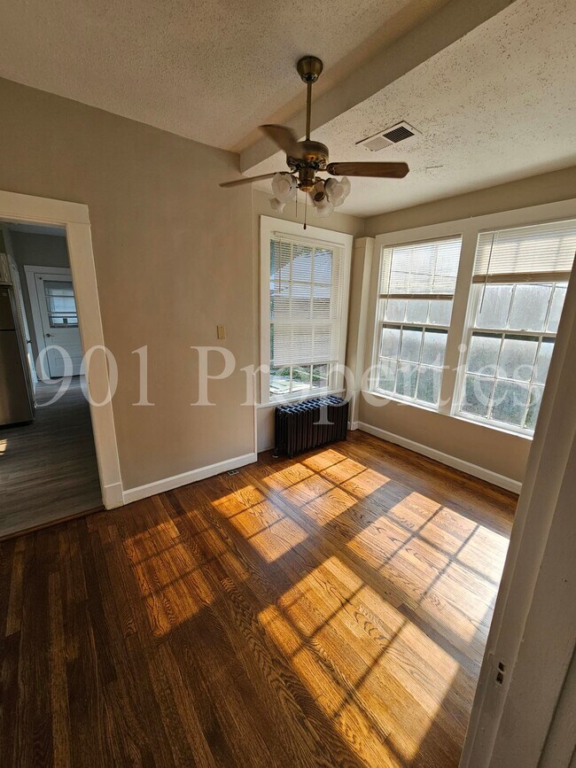 Foto del edificio - 2928 Southern Ave