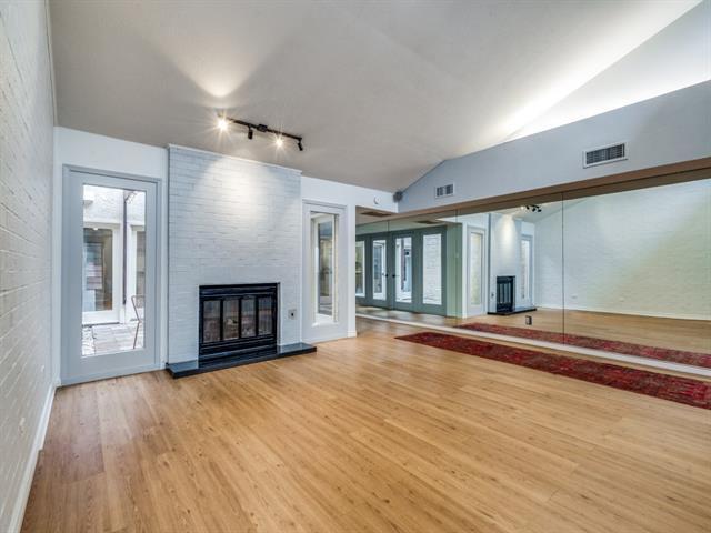 Foto del edificio - 3626 Routh St