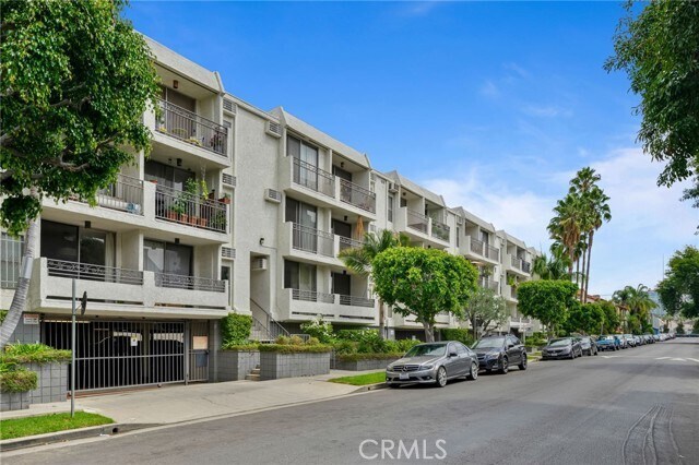 Foto principal - 6151 Orange St