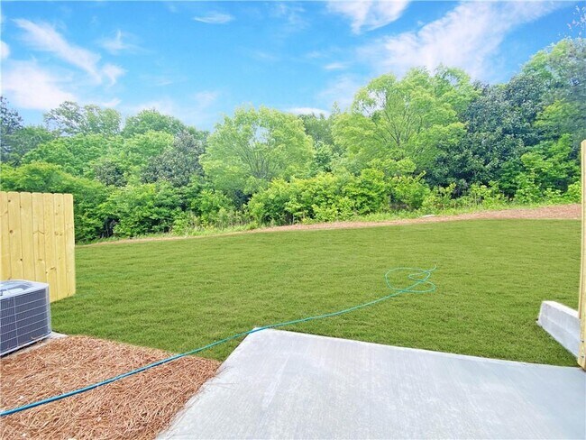 Building Photo - 2362 Blue Monarch Dr