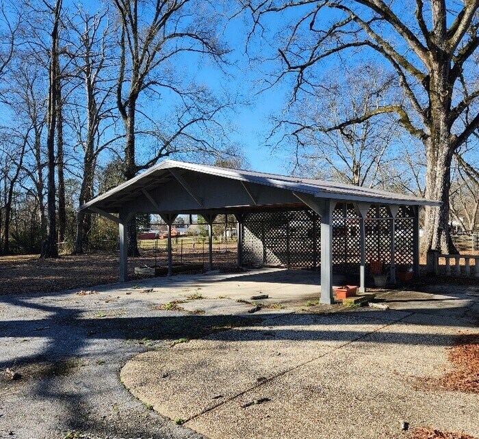 Foto del edificio - Charming One-Level Home in Columbiana!