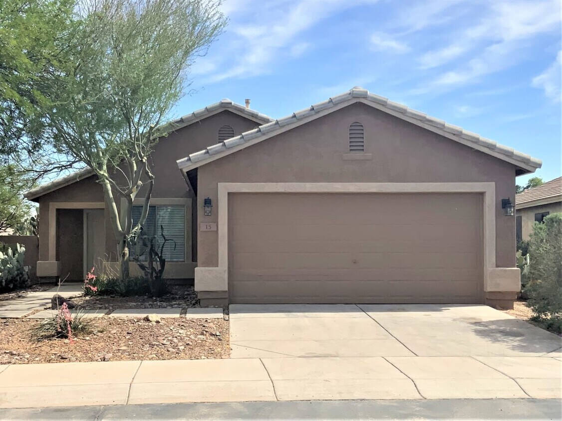 Primary Photo - 15 E Peppergrass Pl