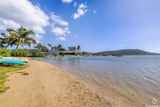 Building Photo - 117B Maunalua Ave