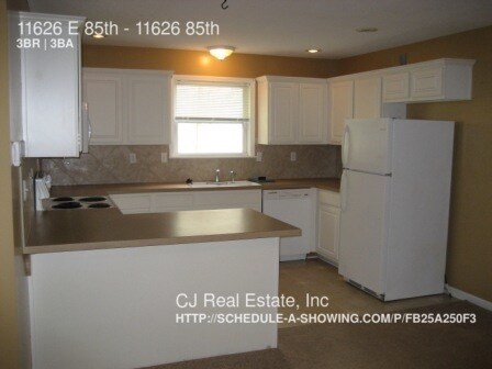 Building Photo - 11626 E 85th St