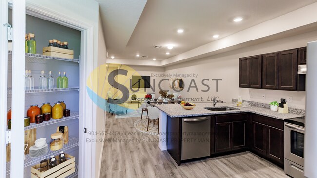 Foto del edificio - FREE APP New 2 Bed, 2 Bath Luxury Unit in ...