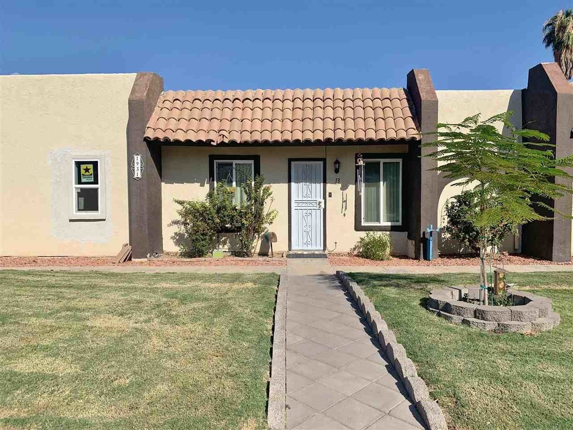 1931 Paris Ct, Yuma, AZ 85364 Condo for Rent in Yuma, AZ