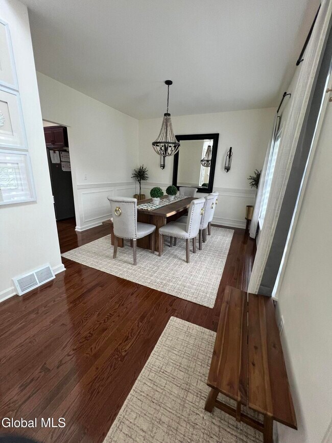 Foto del edificio - 10 Swatling Dr