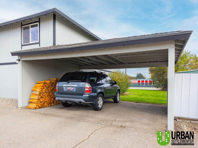 Foto del edificio - 4623 N Sullivan Rd