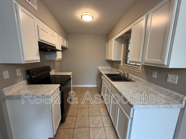 Building Photo - 6337 Branderham Dr