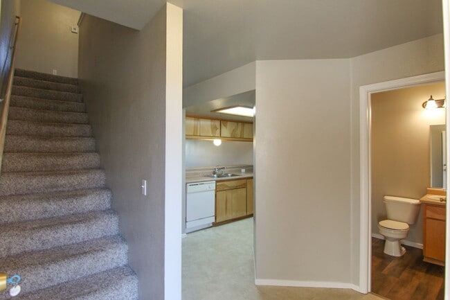 Building Photo - 1440 Serrano Pl