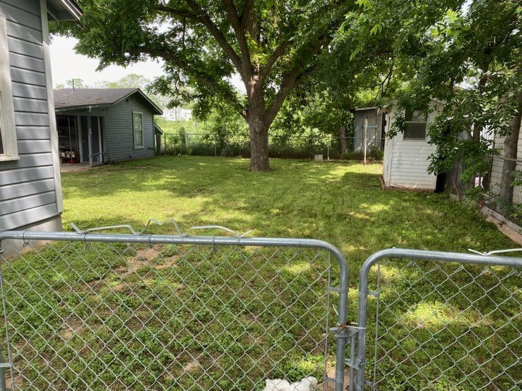 Foto del edificio - 111 Zuehl