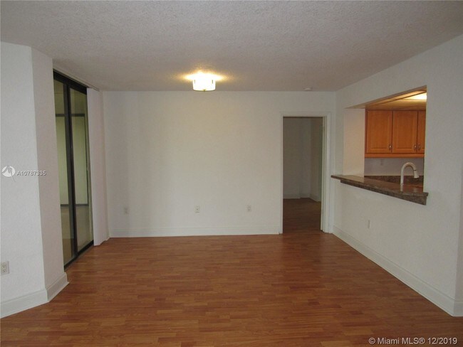 Building Photo - 8740 NW 40th St