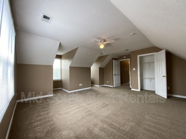 Building Photo - 8254 Cypress Bend Cove
