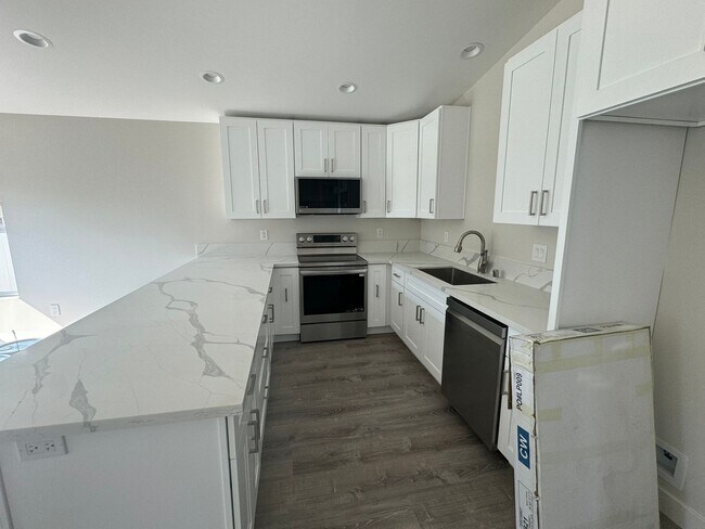 Foto del edificio - 7041-7045 Saranac St