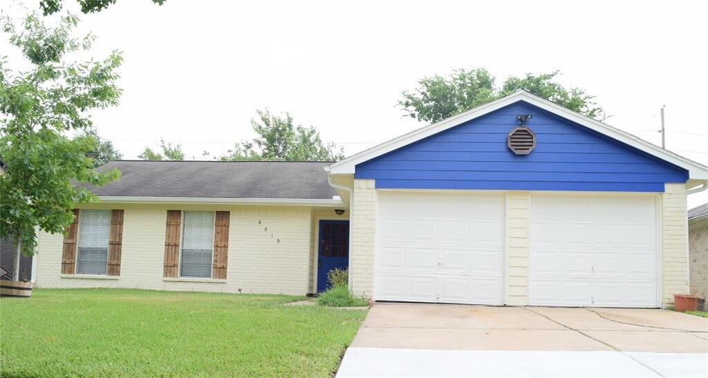 Foto principal - 6619 Kearney Dr