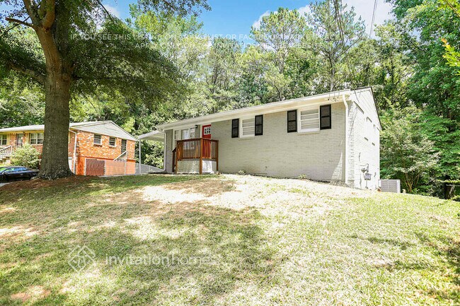Foto del edificio - 502 Dollar Mill Rd SW
