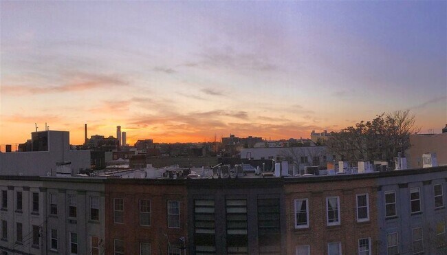 Building Photo - 117 Bloomfield St