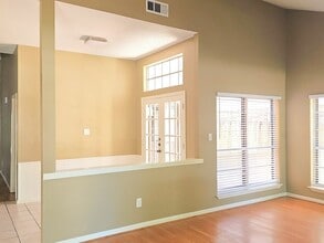 Building Photo - 2618 Quarry Hill Rd