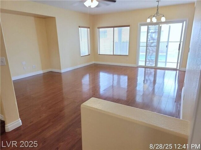 Foto del edificio - Spacious SW Home with Pool!