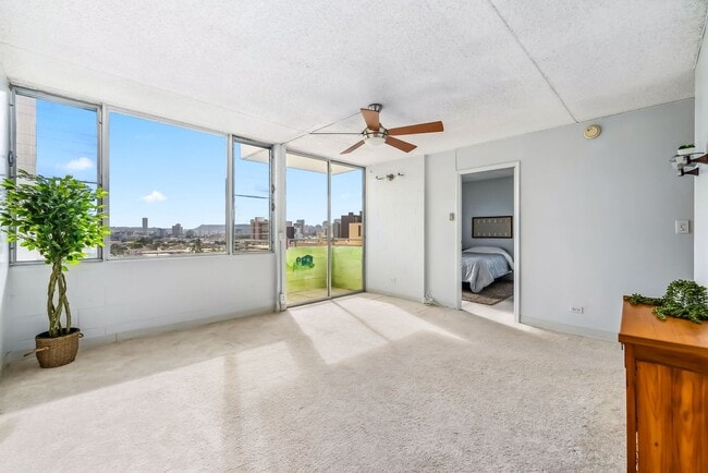 Punahou Pulelehua 2 Bedroom 1 Bathroom 1 P... - Punahou Pulelehua 2 Bedroom 1 Bathroom 1 P... Apartment