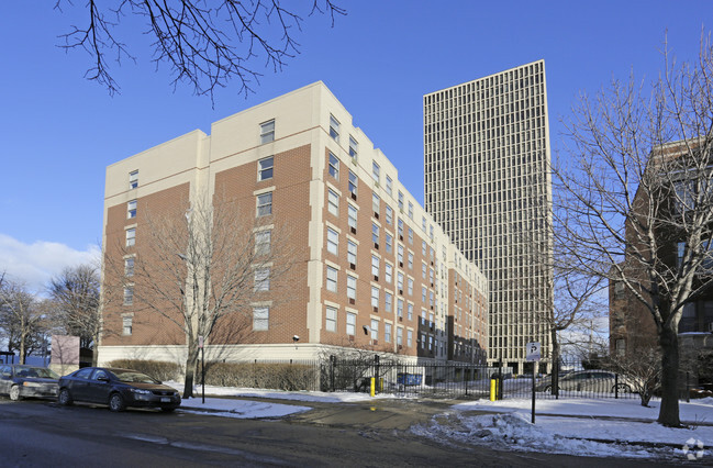 Building Photo - Senior Suites of South Shore