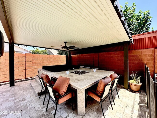 Building Photo - 4708 E Thunderhill Pl