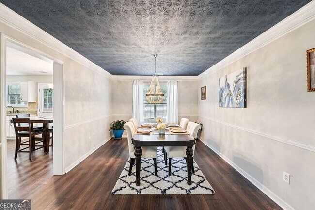 Foto del edificio - 12203 Crestwood Ct