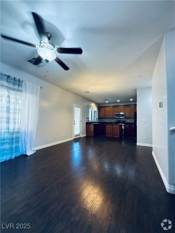 Building Photo - 693 Calamus Palm Pl