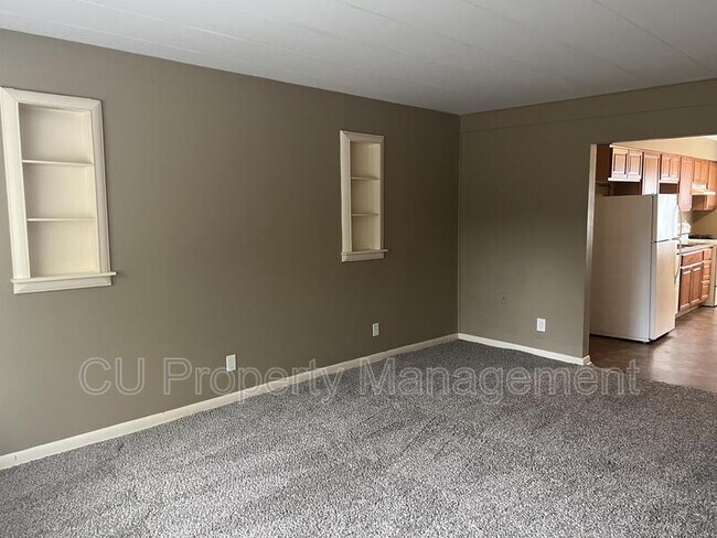 Foto del edificio - 713 W Church St