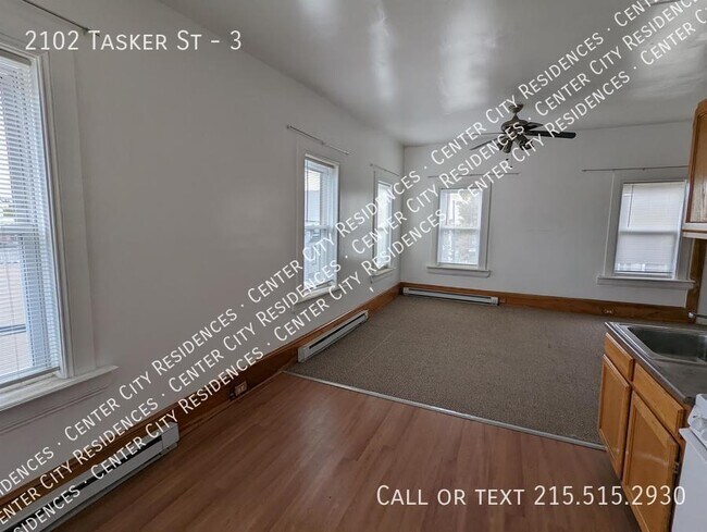 Building Photo - 2102 Tasker St