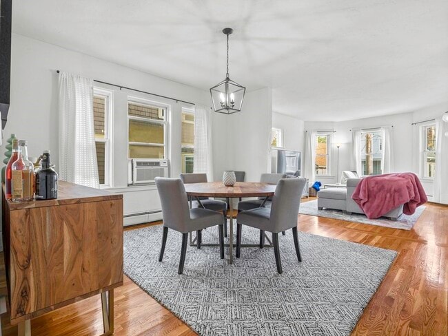 Building Photo - 11 Weld Hill St