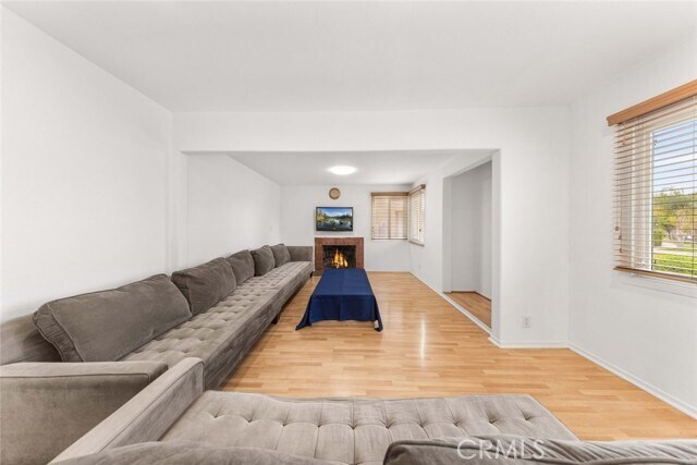 Foto del edificio - 12329 Burton St