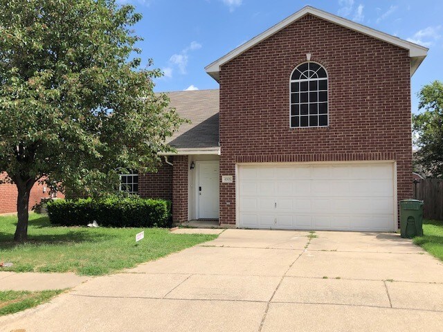 Primary Photo - 4301 Falcon Perch Cir, Arlington, TX, USA